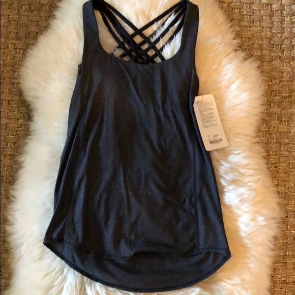 lululemon athletica Tops - Lululemon wild tank